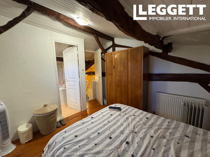 Image No.10-4 Bed House for sale