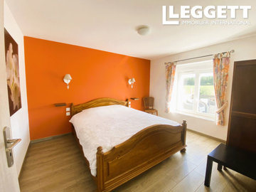 ahr0chm6ly9jzg4uagvzdglhlmltbw8vaw1hz2uvvevom