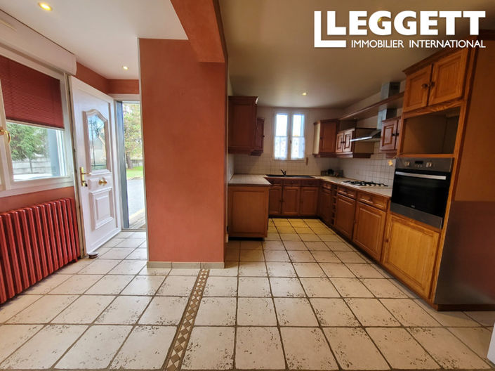 Image No.2-3 Bed House for sale