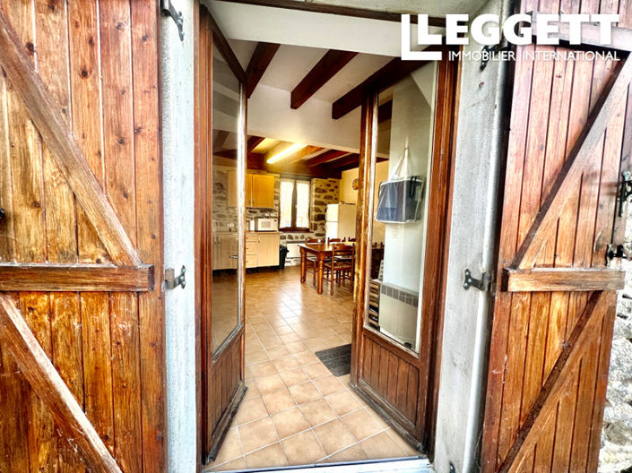 Image No.10-4 Bed House for sale