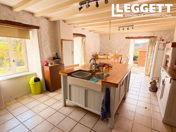 ahr0chm6ly9jzg4uagvzdglhlmltbw8vaw1hz2uvvevom