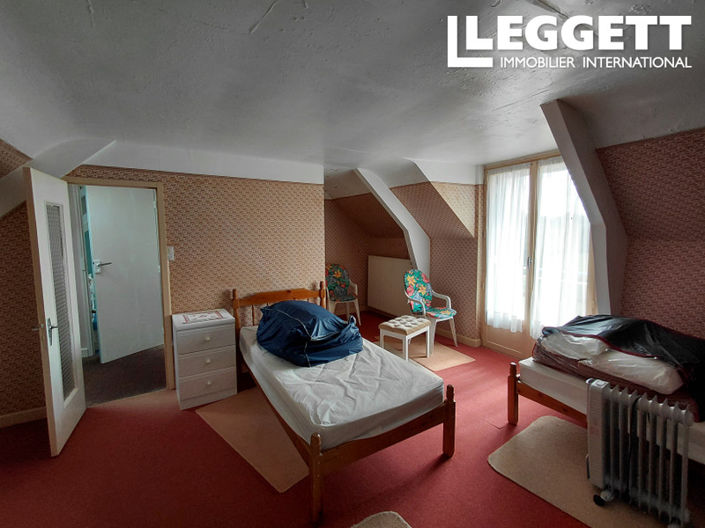 Image No.10-4 Bed House for sale