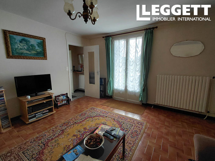 Image No.6-4 Bed House for sale