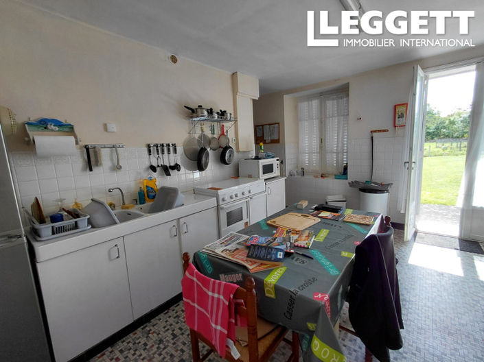 Image No.8-4 Bed House for sale