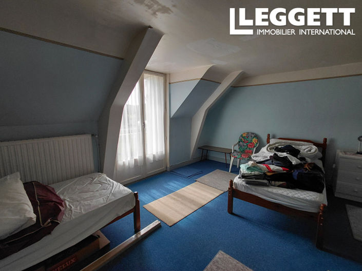 Image No.9-4 Bed House for sale