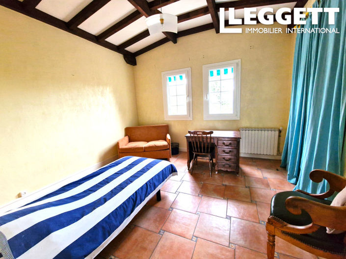 Image No.9-4 Bed House for sale