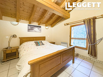 ahr0chm6ly9jzg4uagvzdglhlmltbw8vaw1hz2uvvevom