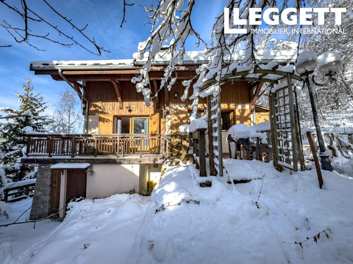 Image No.9-4 Bed House for sale