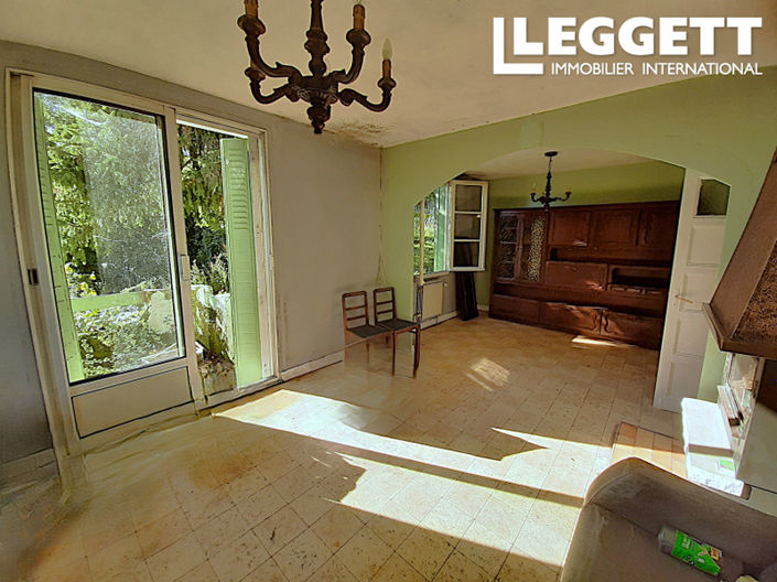 Image No.5-2 Bed House for sale