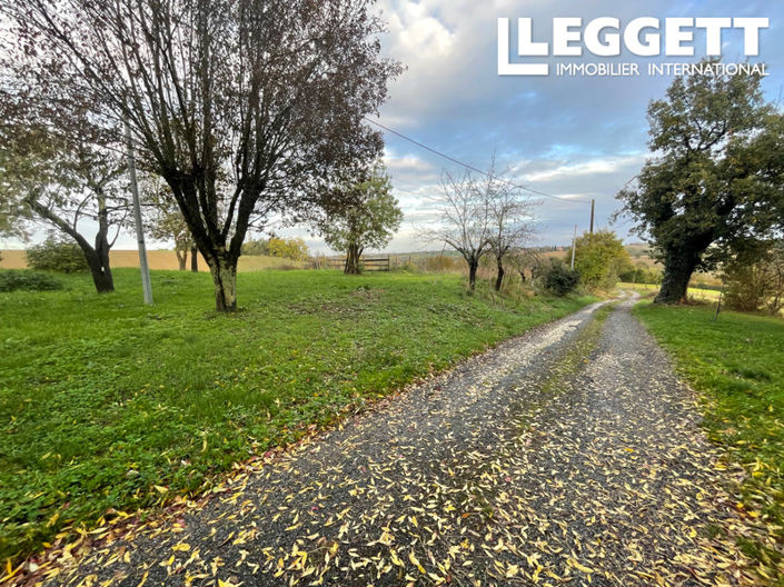 Image No.2-5 Bed House for sale