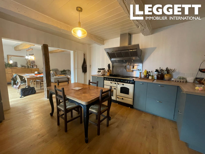 Image No.6-5 Bed House for sale