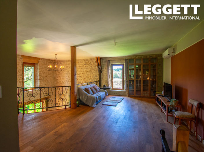 Image No.5-4 Bed House for sale