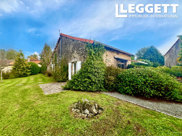 Image No.2-4 Bed House for sale