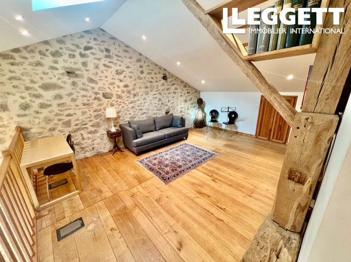 Image No.9-4 Bed House for sale