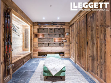 ahr0chm6ly9jzg4uagvzdglhlmltbw8vaw1hz2uvvevom