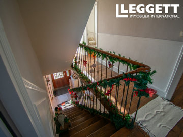 ahr0chm6ly9jzg4uagvzdglhlmltbw8vaw1hz2uvvevom