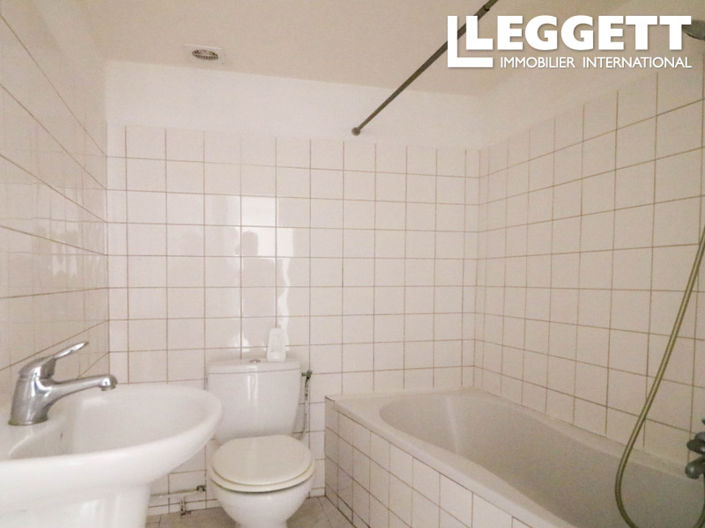 Image No.7-1 Bed House for sale