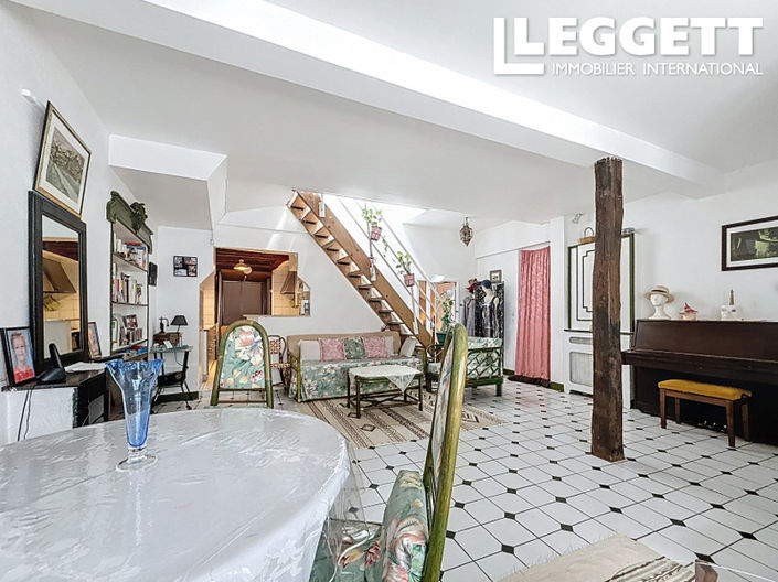 Image No.6-2 Bed House for sale