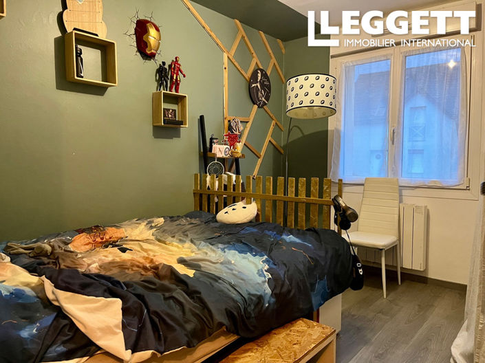 Image No.7-3 Bed House for sale