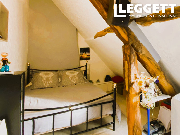 Image No.5-3 Bed House for sale