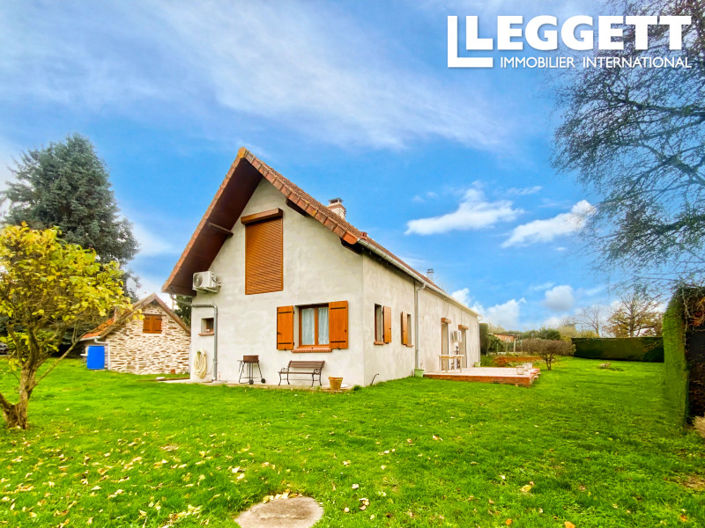 Image No.8-3 Bed House for sale