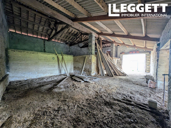 Image No.8-3 Bed House for sale