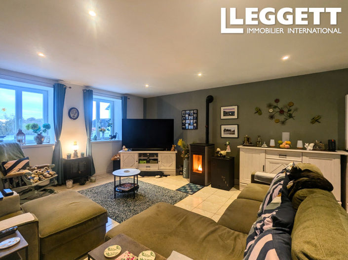 Image No.2-2 Bed House for sale