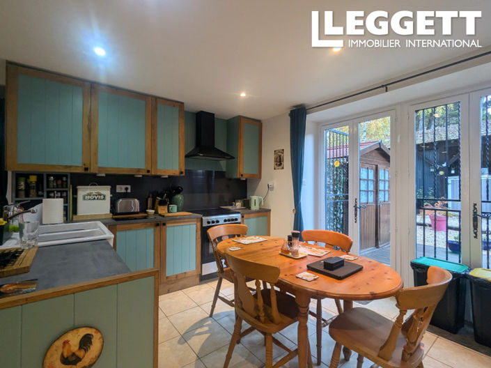 Image No.4-2 Bed House for sale