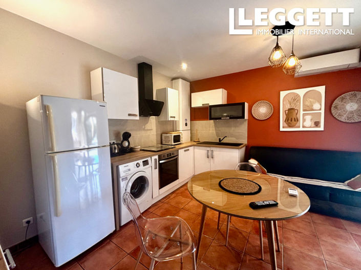 Image No.9-10 Bed House for sale