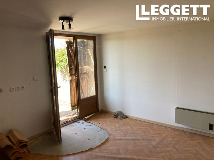 Image No.3-House for sale