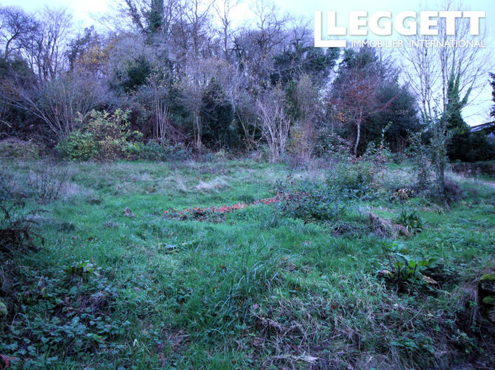 Image No.10-3 Bed House for sale