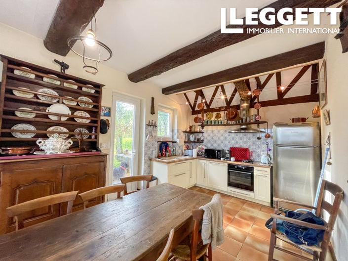 Image No.8-4 Bed House for sale