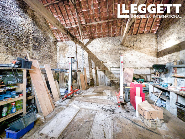 Image No.9-3 Bed House for sale