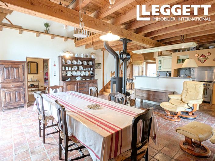 Image No.5-Maison de 5 chambres à vendre à Saint-Hilaire-la-Treille