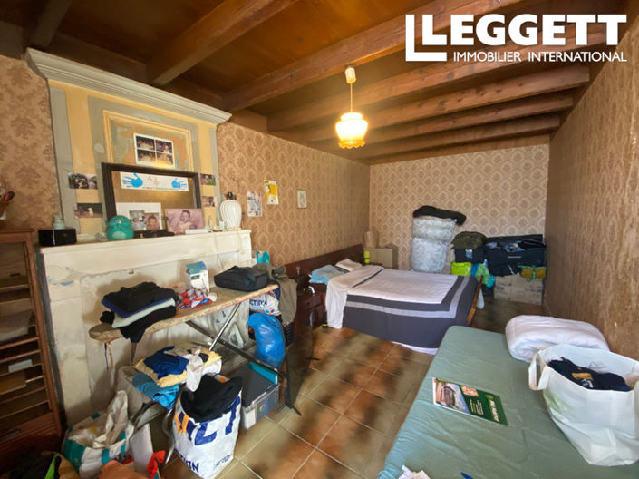 Image No.9-2 Bed House for sale