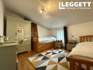 ahr0chm6ly9jzg4uagvzdglhlmltbw8vaw1hz2uvvevom