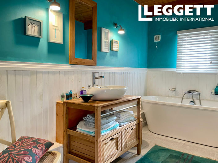 Image No.8-Maison de 3 chambres à vendre à Charente