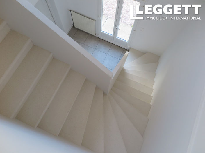 Image No.4-5 Bed House for sale