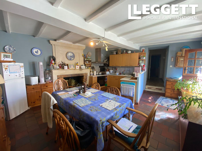 Image No.8-4 Bed House for sale