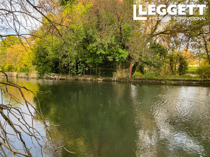 Image No.4-6 Bed House for sale