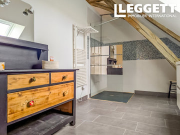 ahr0chm6ly9jzg4uagvzdglhlmltbw8vaw1hz2uvvevom