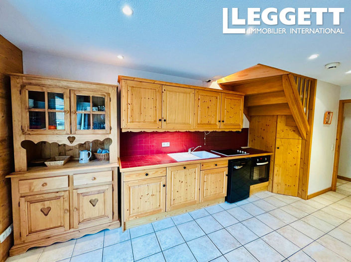 Image No.3-3 Bed Apartment for sale