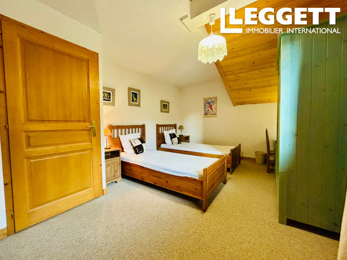 Image No.7-3 Bed Apartment for sale