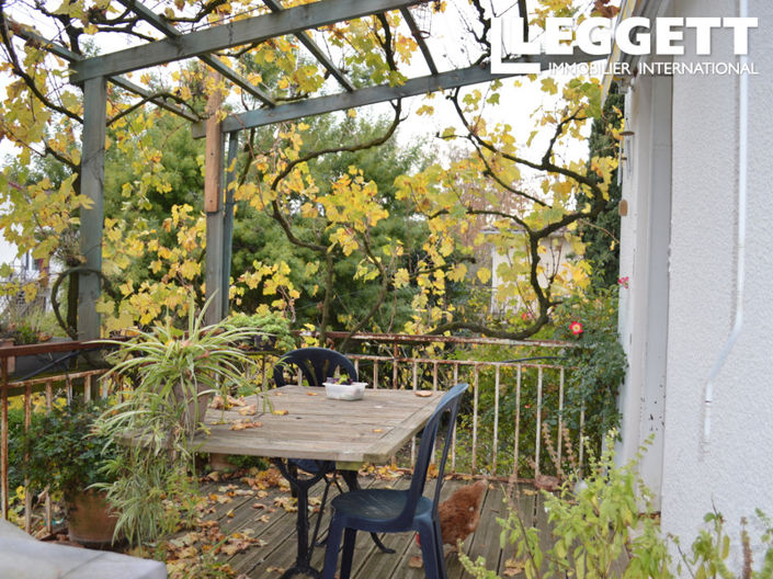 Image No.3-5 Bed House for sale