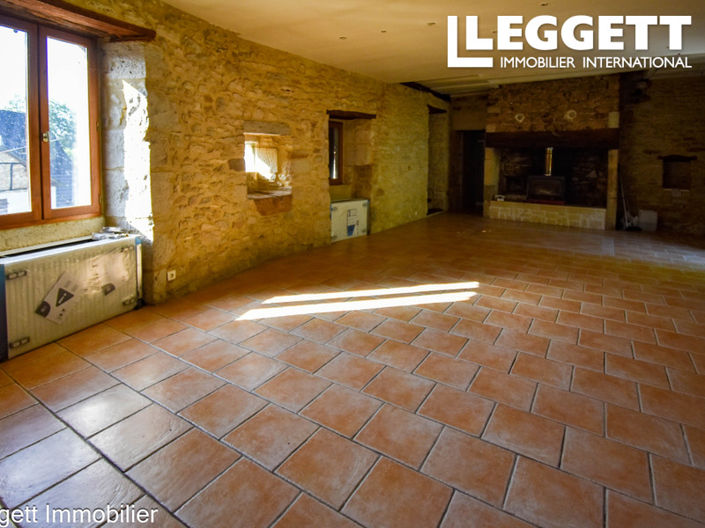 Image No.6-3 Bed House for sale