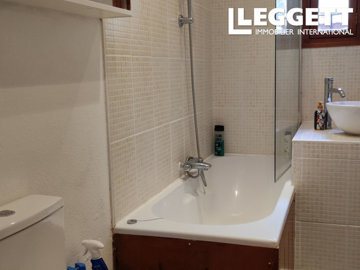 ahr0chm6ly9jzg4uagvzdglhlmltbw8vaw1hz2uvvevom