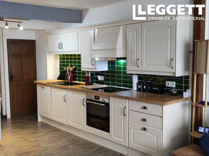 Image No.6-4 Bed House for sale