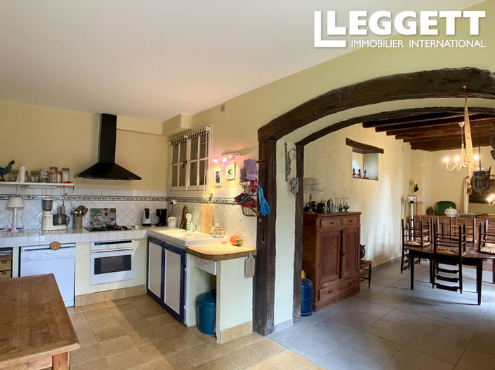 Image No.4-7 Bed House for sale