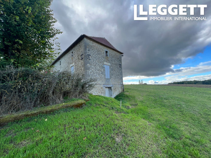 Image No.4-House for sale