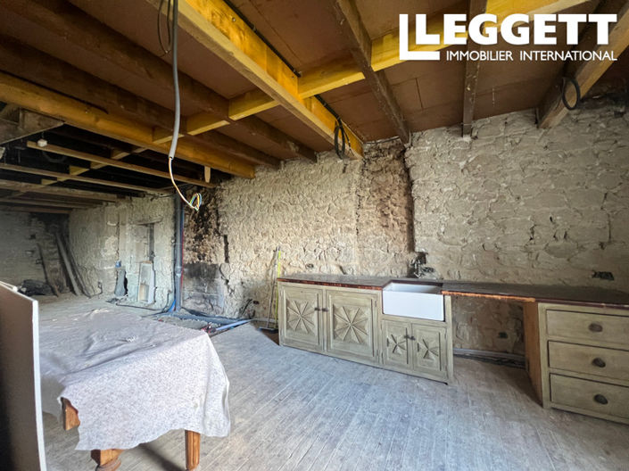 Image No.8-House for sale